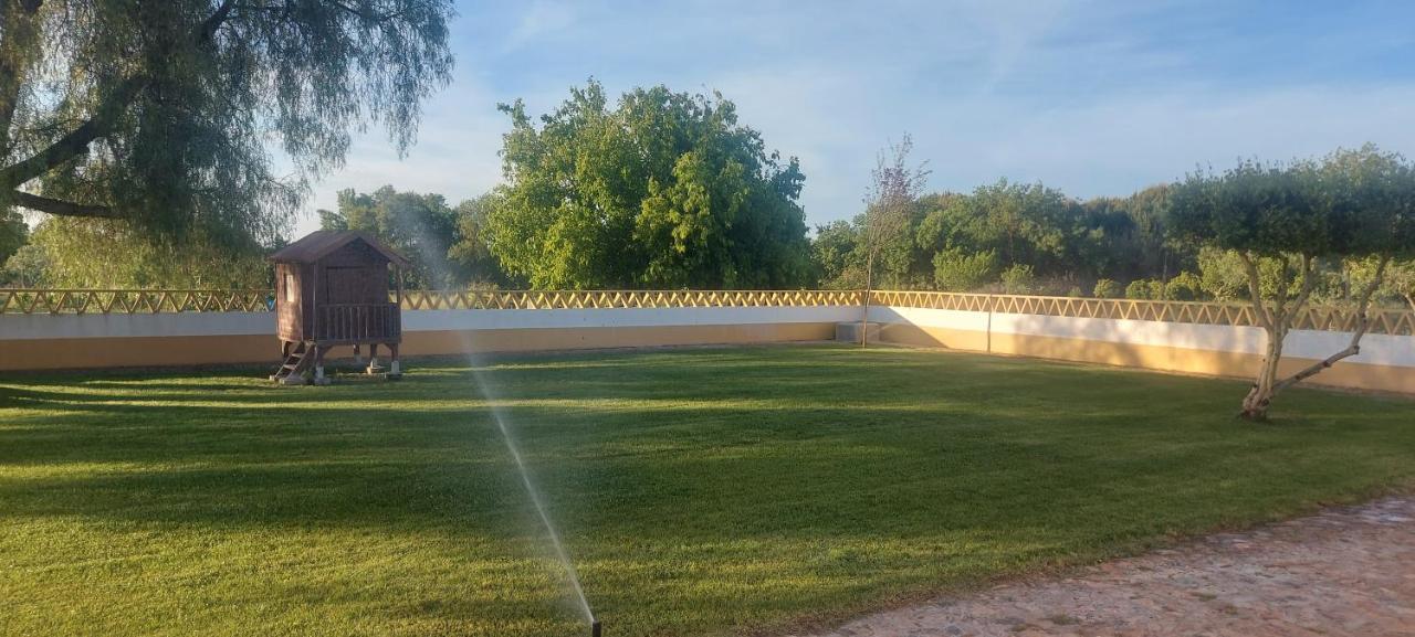 Montinho Do Palanque Villa Viana do Alentejo Dış mekan fotoğraf